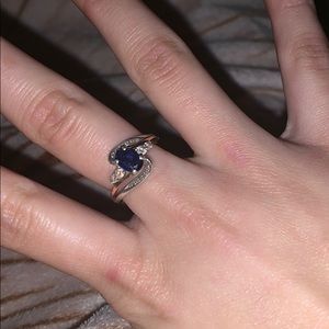 10k white gold 2 tone, 2 small diamonds  size 6